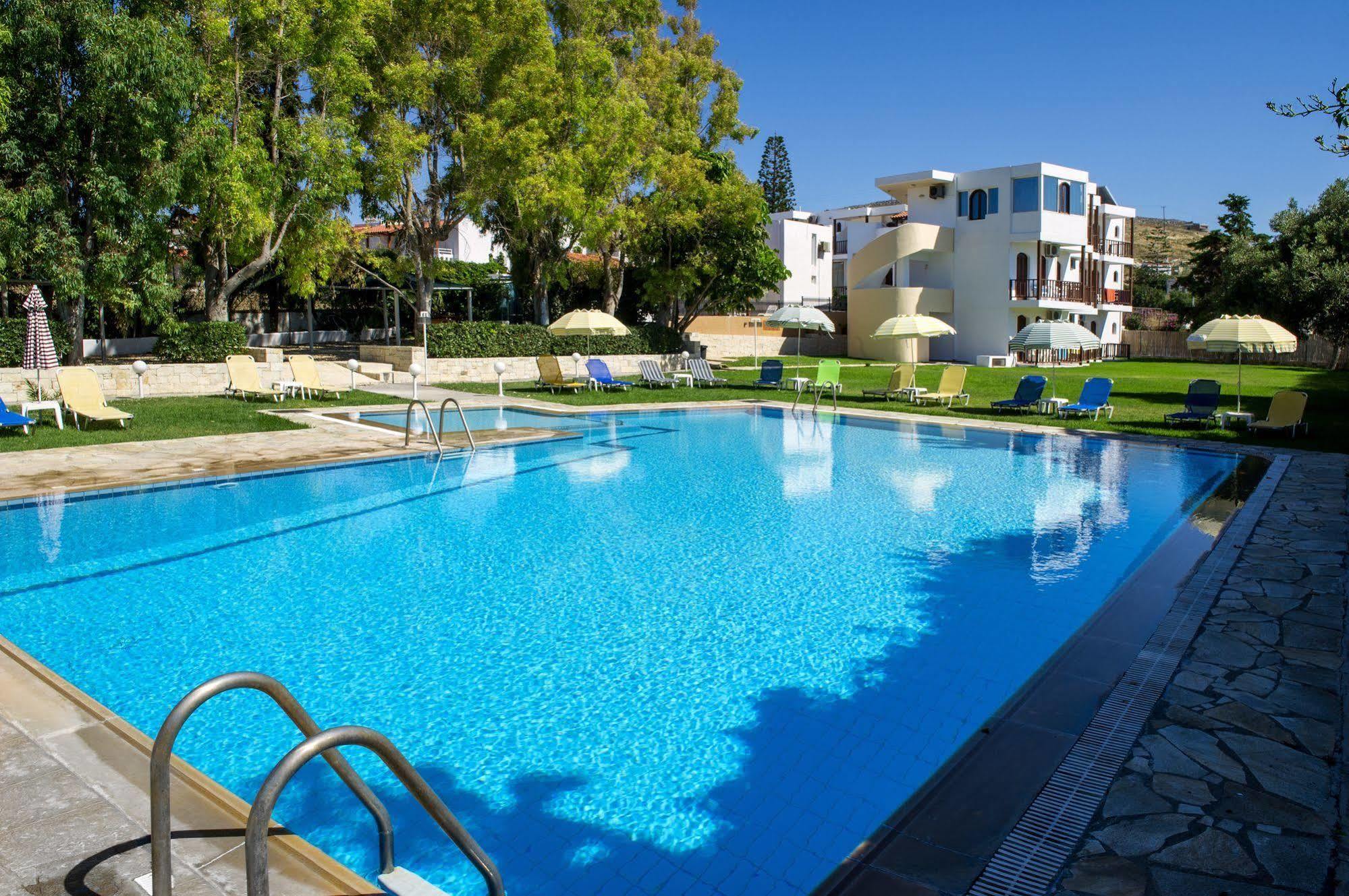Prince Of Lillies Heraklion  ภายนอก รูปภาพ